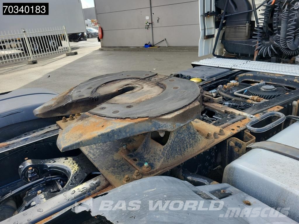 MAN TGX 18.480 4X4 XLX Hydrodrive Vetopöytäautot