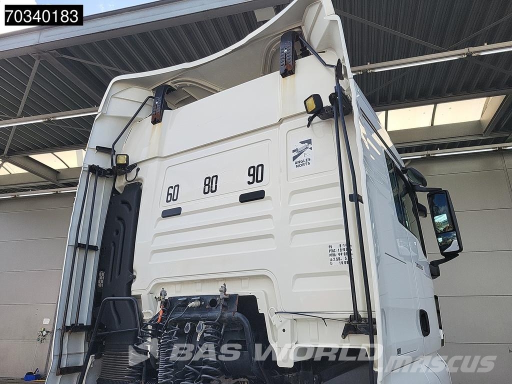 MAN TGX 18.480 4X4 XLX Hydrodrive Vetopöytäautot