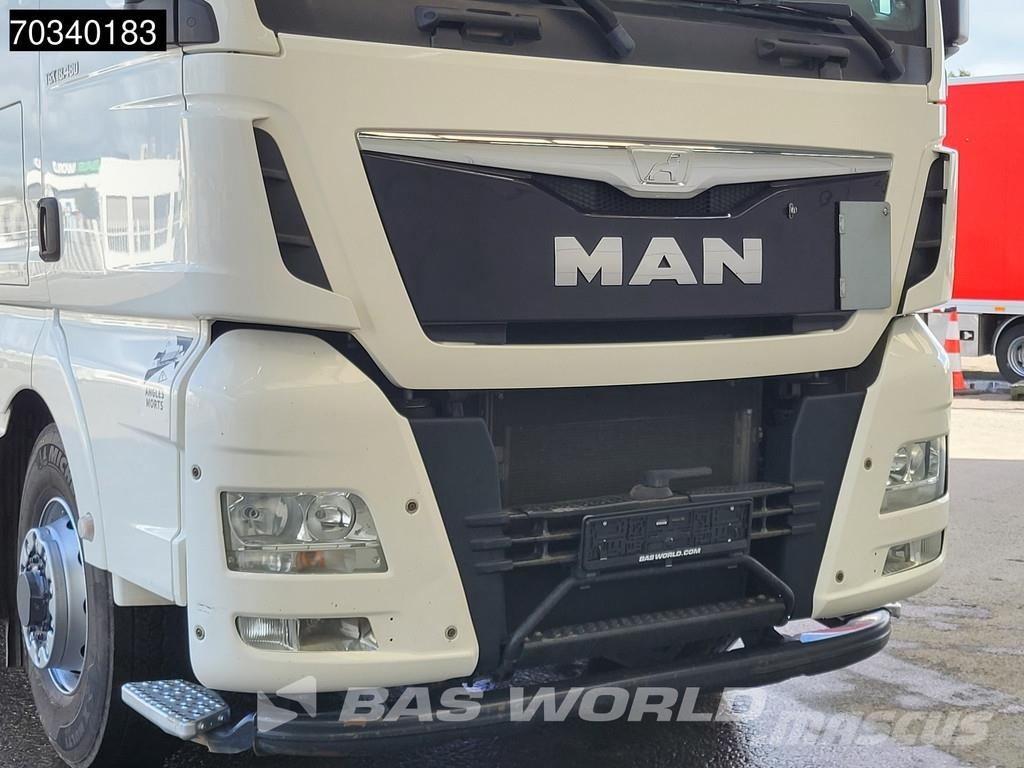 MAN TGX 18.480 4X4 XLX Hydrodrive Vetopöytäautot