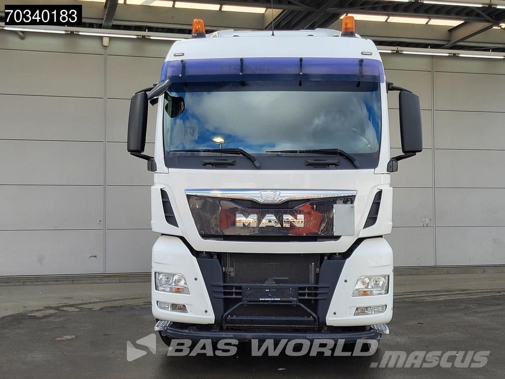 MAN TGX 18.480 4X4 XLX Hydrodrive Vetopöytäautot