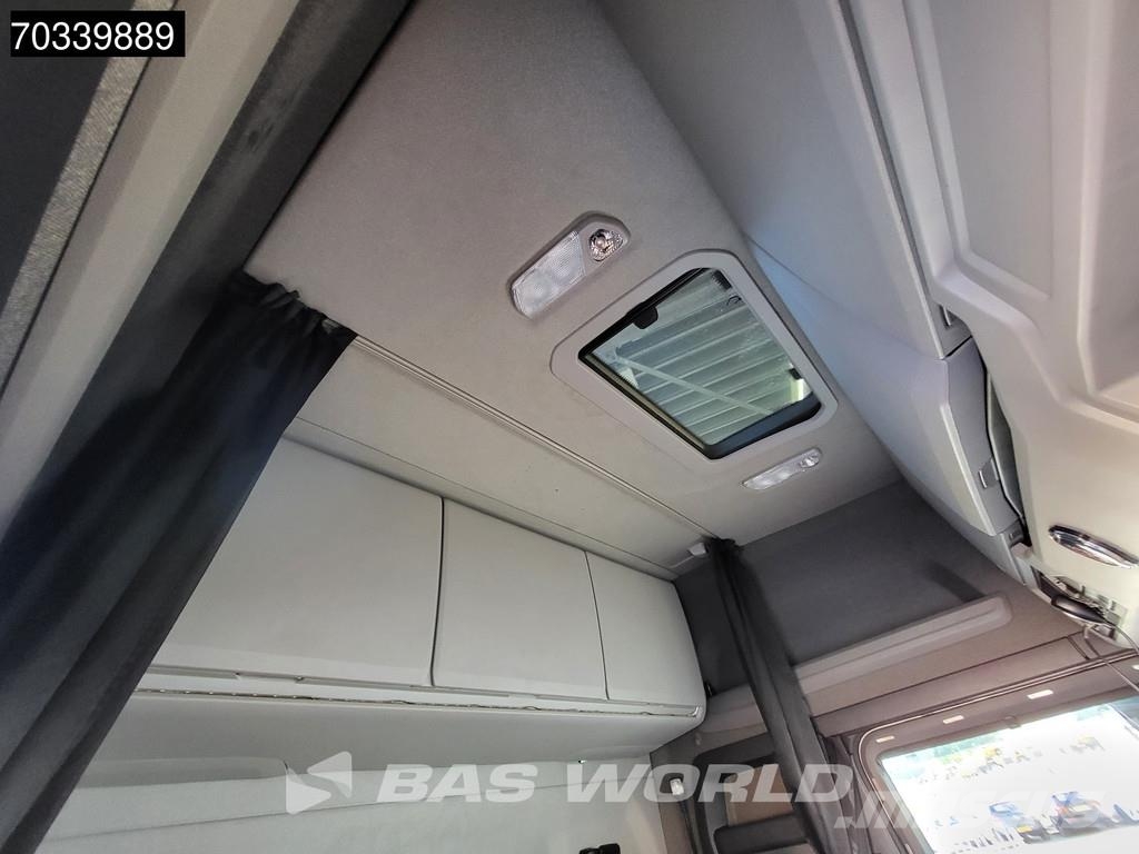 Scania R450 4X2 Retarder 2x Tanks Standklima ACC Navi APK Tahače