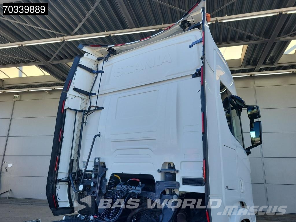 Scania R450 4X2 Retarder 2x Tanks Standklima ACC Navi APK Tahače