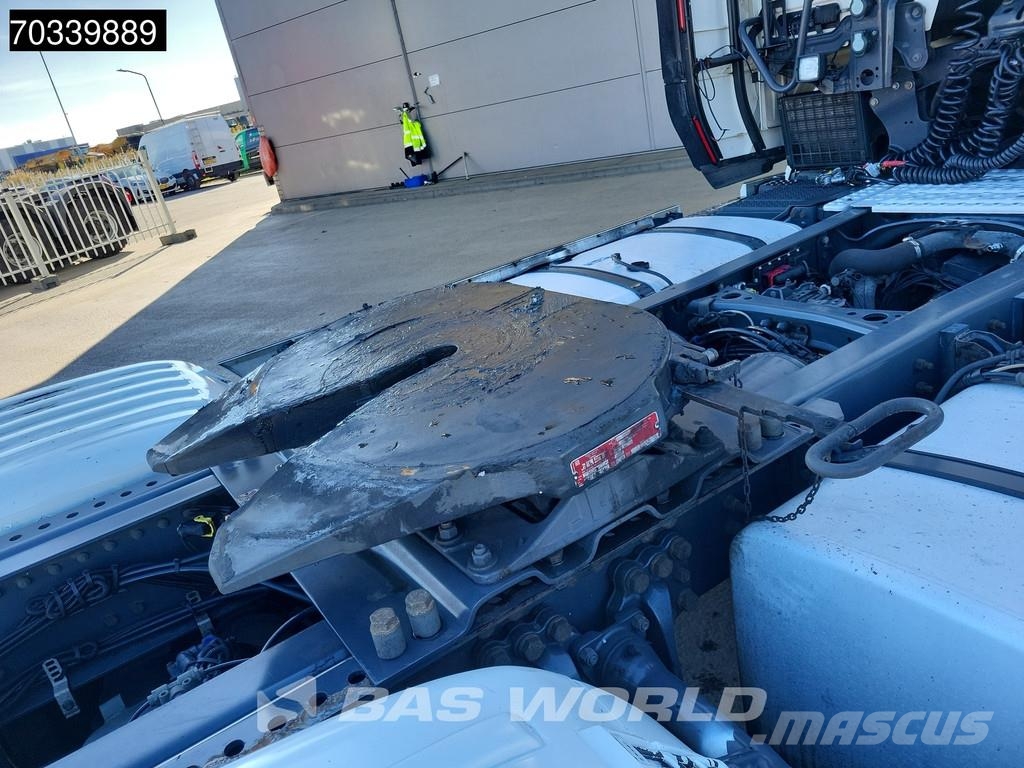 Scania R450 4X2 Retarder 2x Tanks Standklima ACC Navi APK Tahače