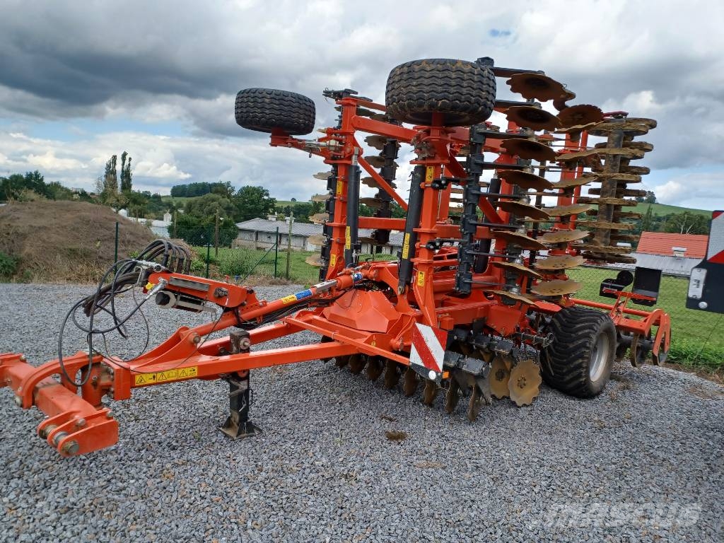 Kuhn OPTIMER L 6000 Beitelploeg