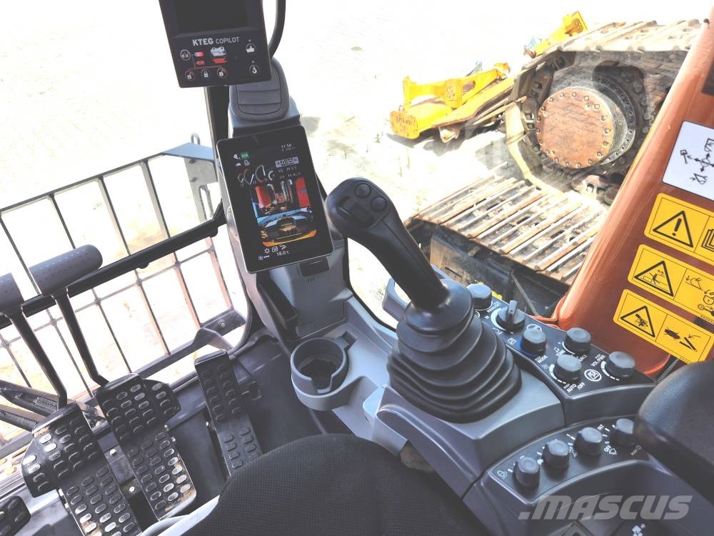 Hitachi ZX 250 LCN-7 履带挖掘机