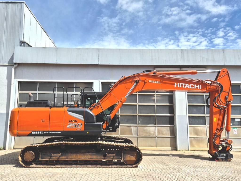 Hitachi ZX 250 LCN-7 履带挖掘机