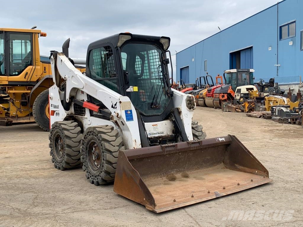 Bobcat S 740 Skid steer loaders