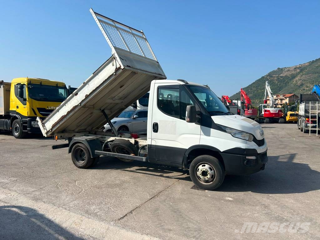 Iveco Daily 35-110 شاحنات قلابة