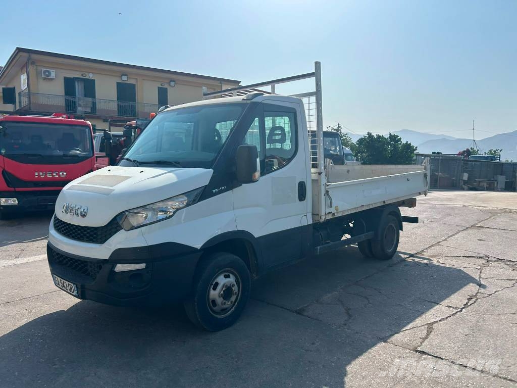 Iveco Daily 35-110 شاحنات قلابة