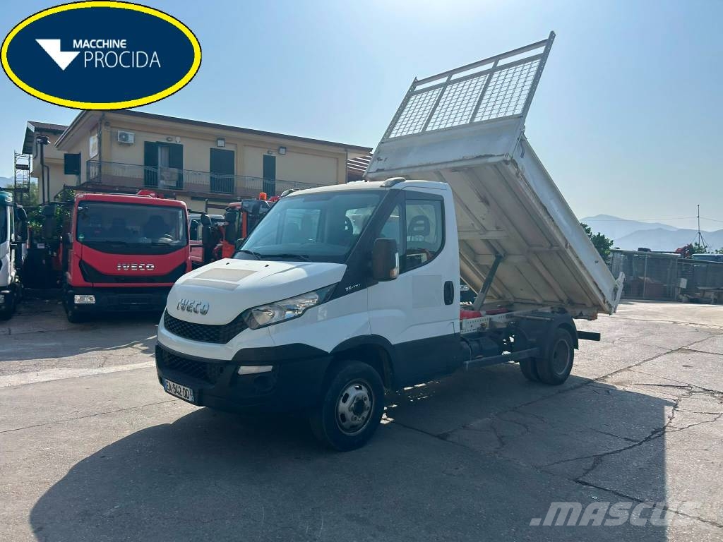 Iveco Daily 35-110 شاحنات قلابة