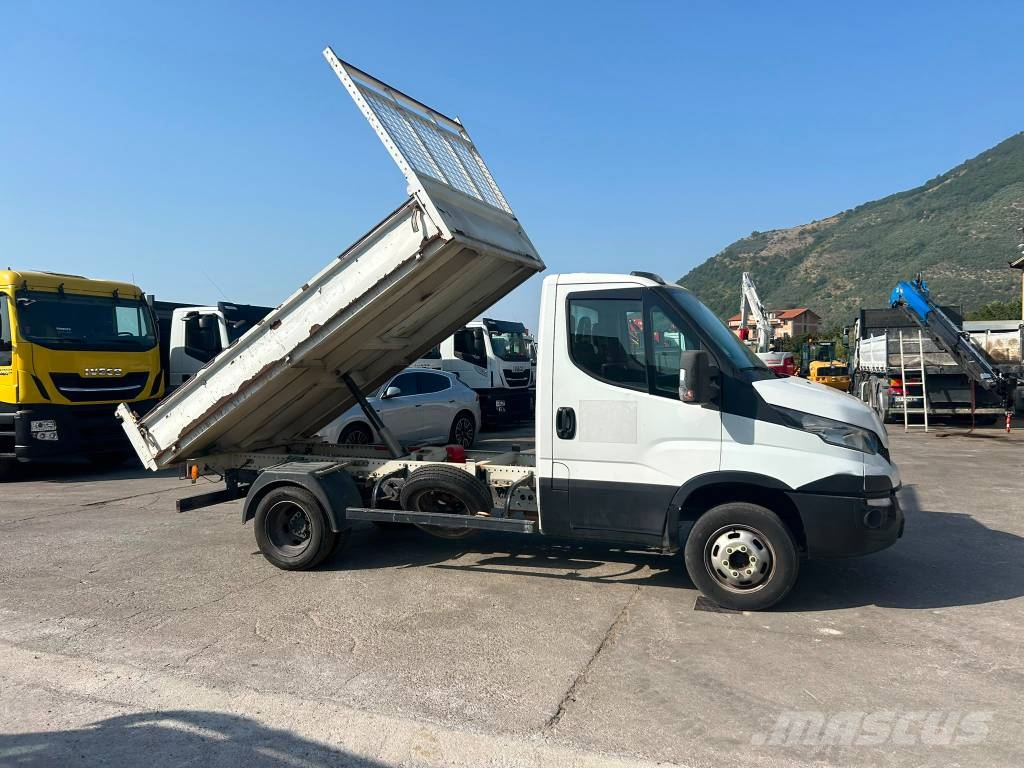 Iveco Daily 35-110 شاحنات قلابة