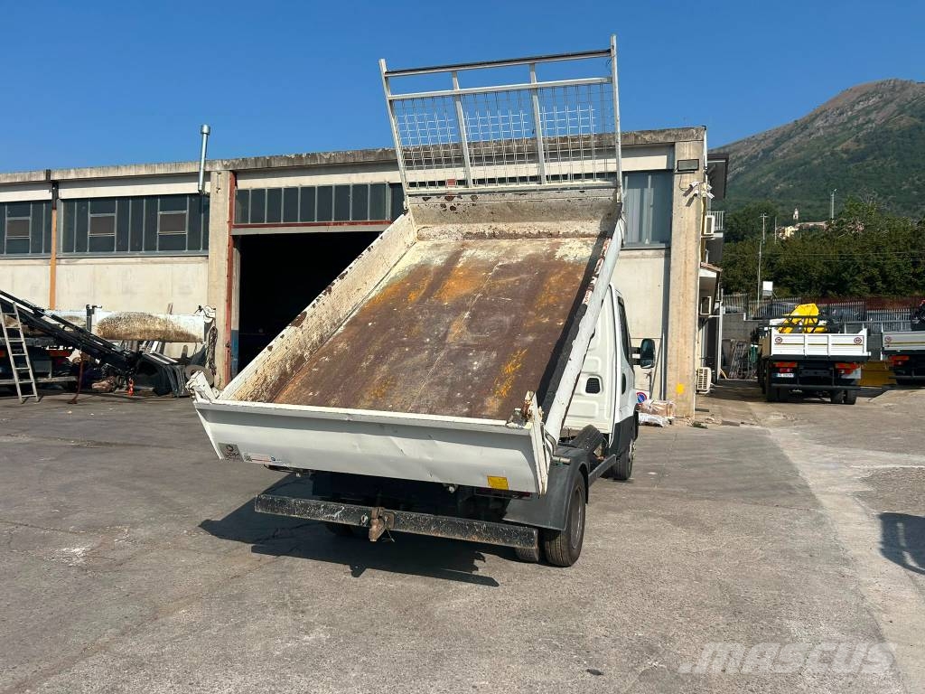 Iveco Daily 35-110 شاحنات قلابة