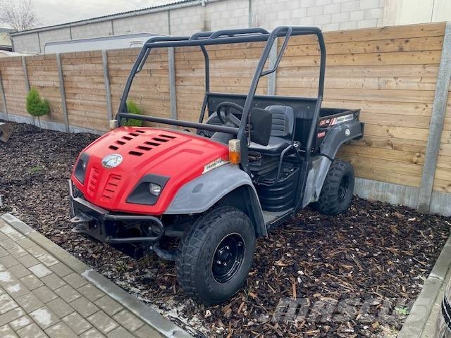 Bobcat 3400 D تفريغ المقطورات