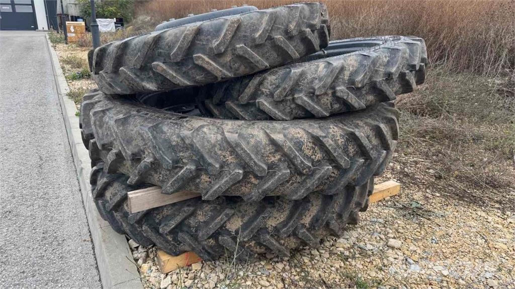 Kubota M128GX-II Traktori