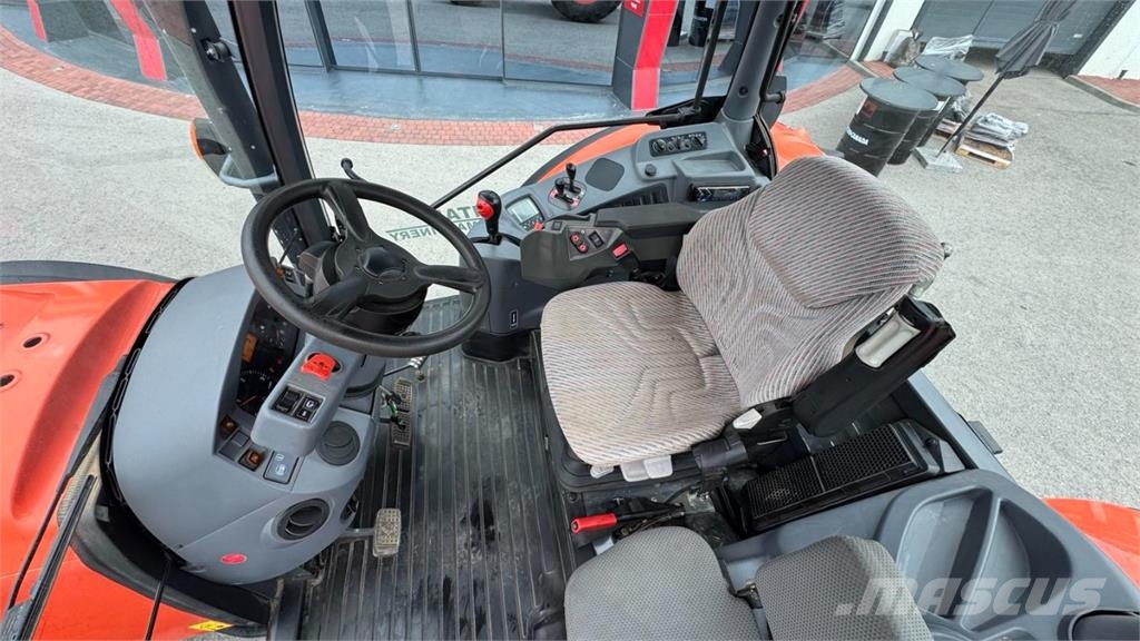 Kubota M128GX-II Traktori