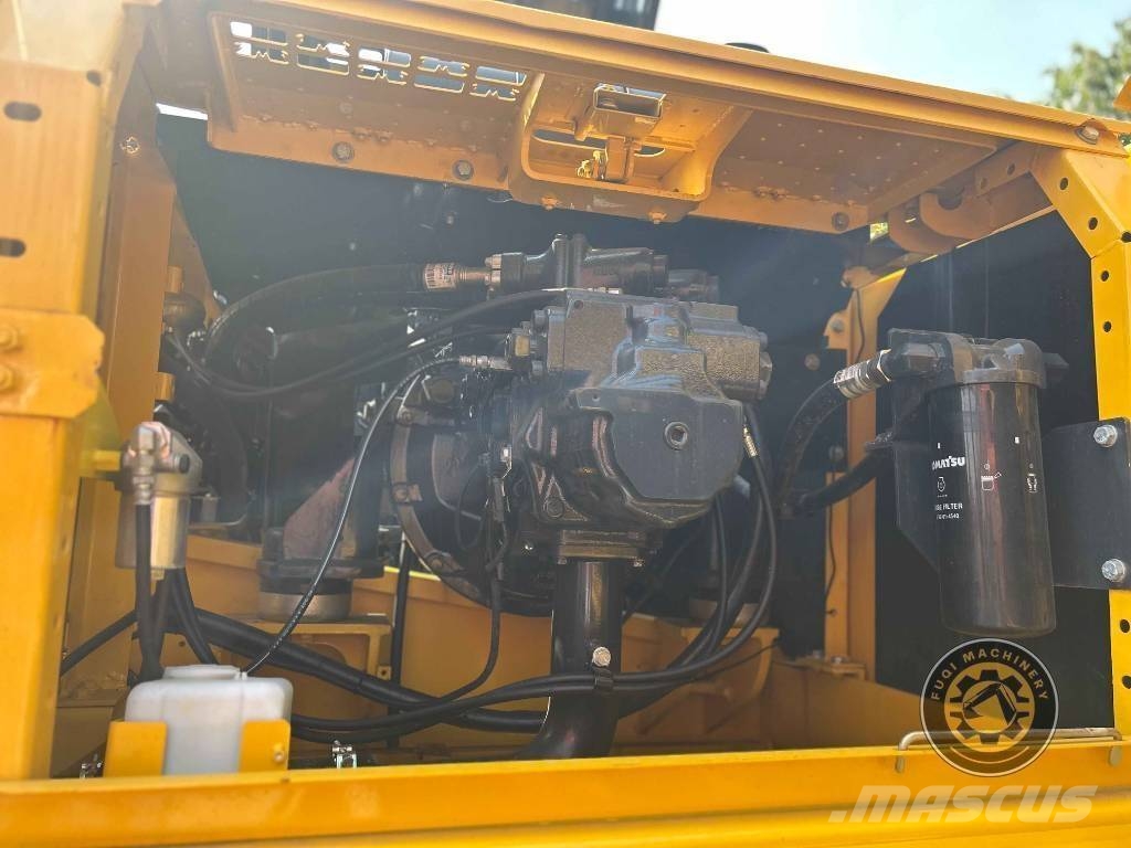 Komatsu PC 360-8 Bageri guseničari