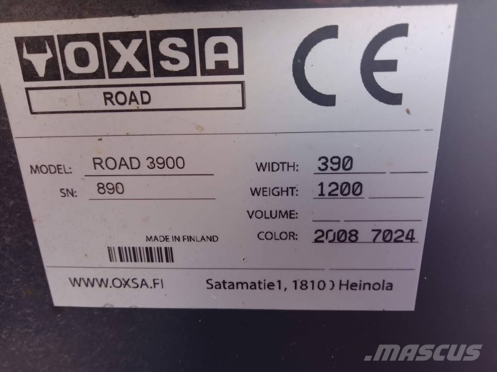 Oksa Road 3900 alueaura Schneeschilde und -pflüge
