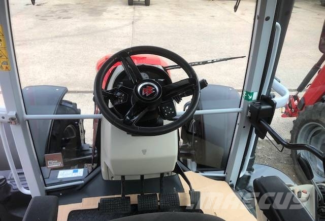 Massey Ferguson 6S.135 ESD6 拖拉机/农用车
