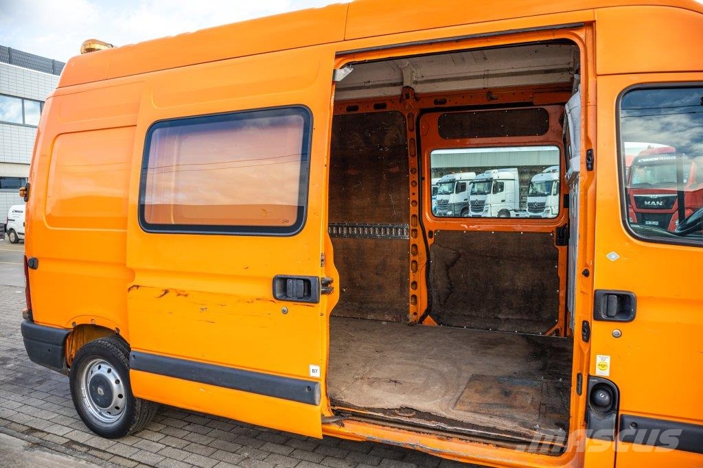 Renault Master 2.5 DCI Otras furgonetas