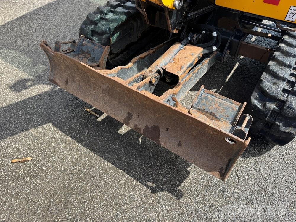JCB 16C-1 Mini excavators < 7t (Mini diggers)