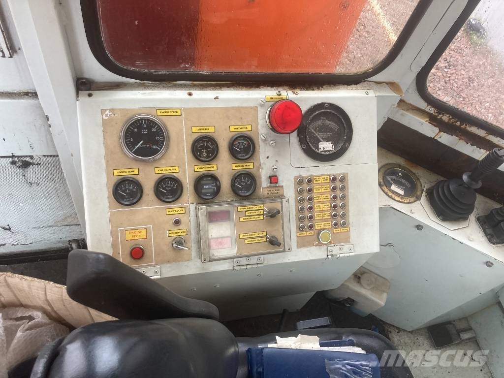 Cowans Sheldon TRM Tracklayer rail Crane grue Održavanje železničkih pruga