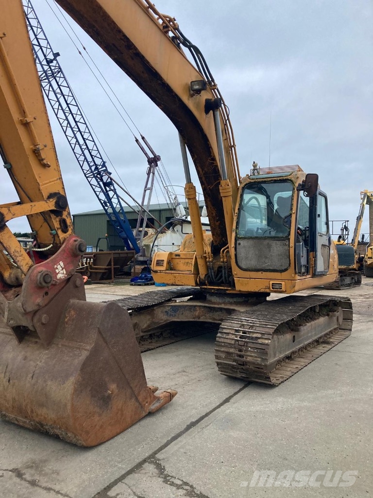 Hyundai Robex 210 LC-3 Excavadoras sobre orugas