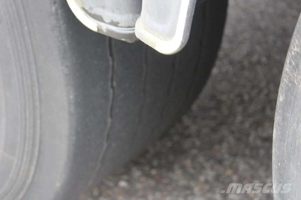 LAG CARRIER + MAXIMA 1300 نصف مقطورات بدرجة حرارة قابلة للضبط