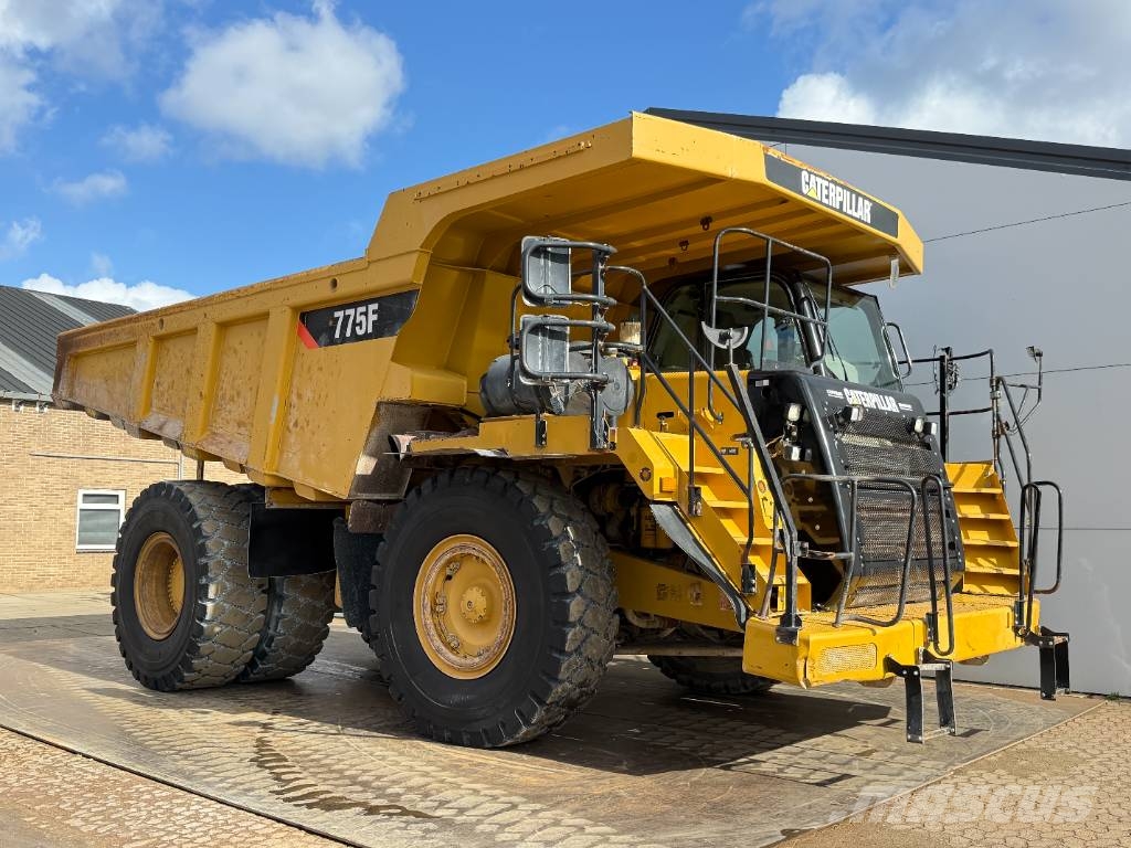 CAT 775F - German Machine / Auto Greasing Кар`єрні самоскиди