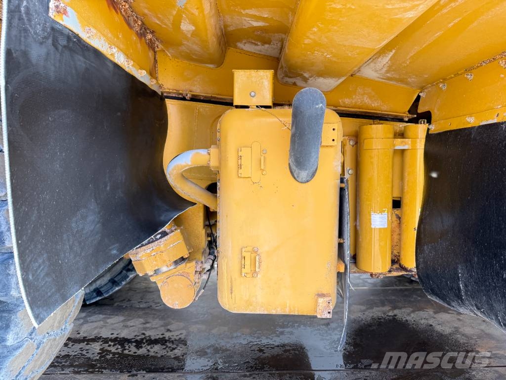 CAT 775F - German Machine / Auto Greasing Кар`єрні самоскиди