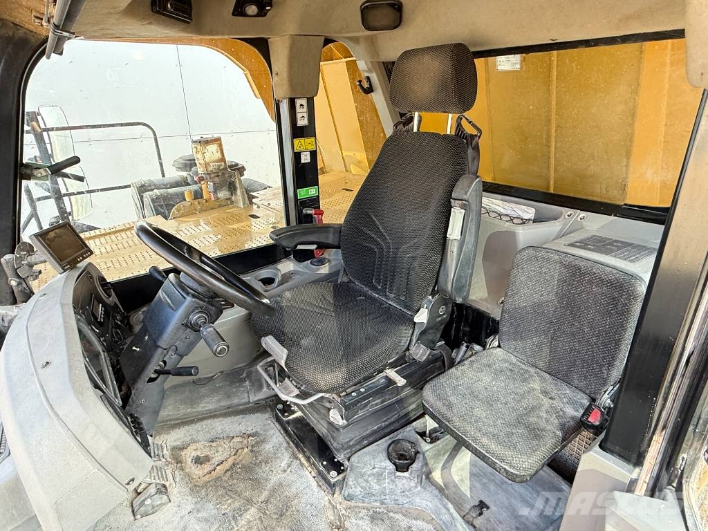 CAT 775F - German Machine / Auto Greasing Кар`єрні самоскиди