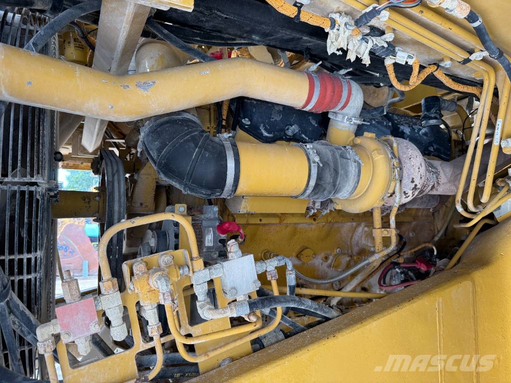CAT 775F - German Machine / Auto Greasing Кар`єрні самоскиди