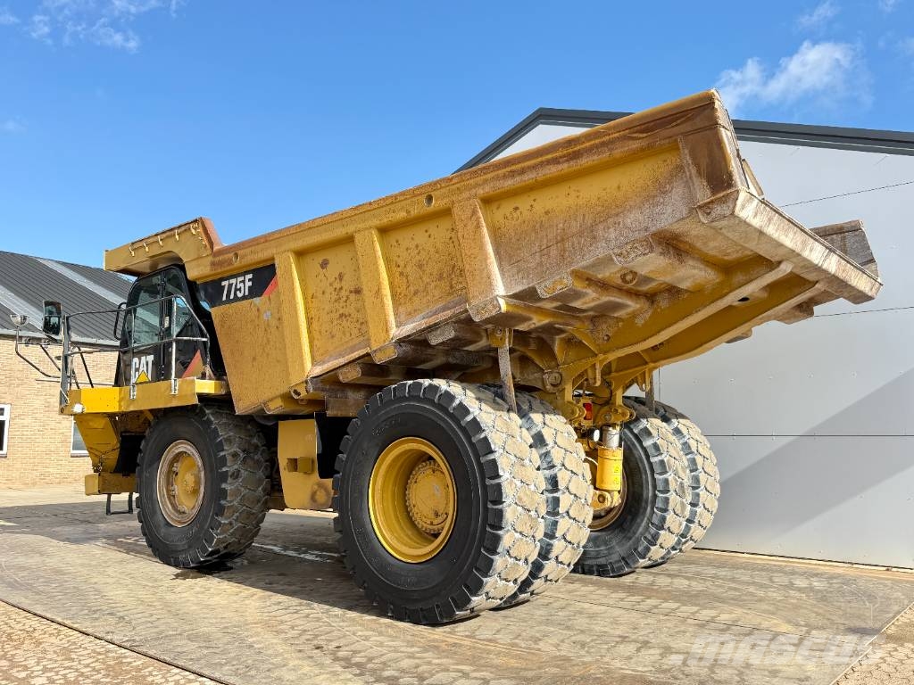 CAT 775F - German Machine / Auto Greasing Кар`єрні самоскиди