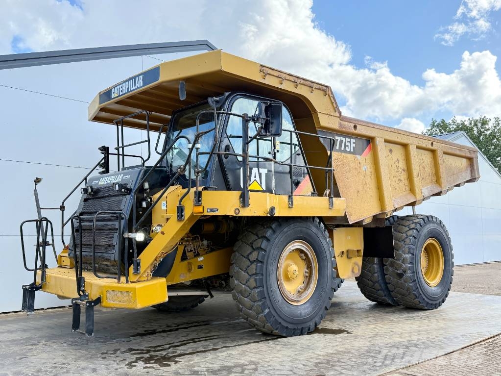 CAT 775F - German Machine / Auto Greasing Кар`єрні самоскиди
