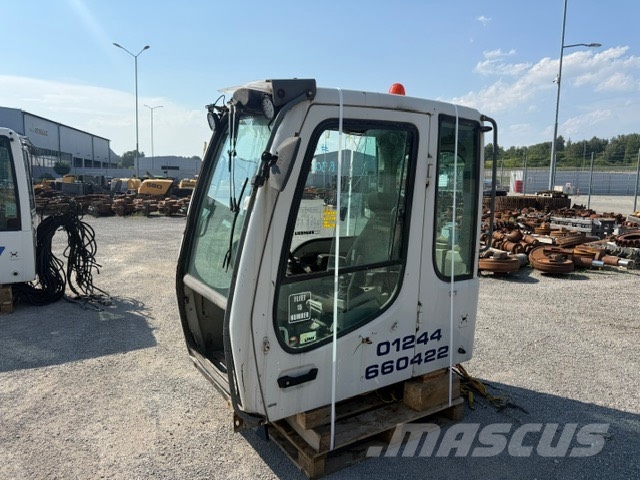 Liebherr R 906 USED CAB Cabine en interieur