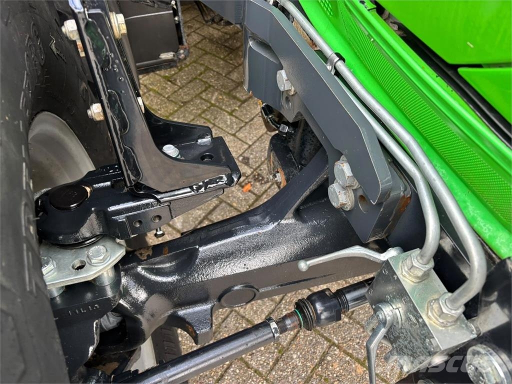 Deutz-Fahr Agrotron 6130.4 الجرارات