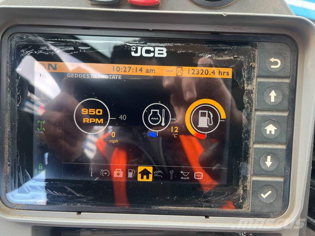 JCB Hydradig 110W Bagri na kolesih