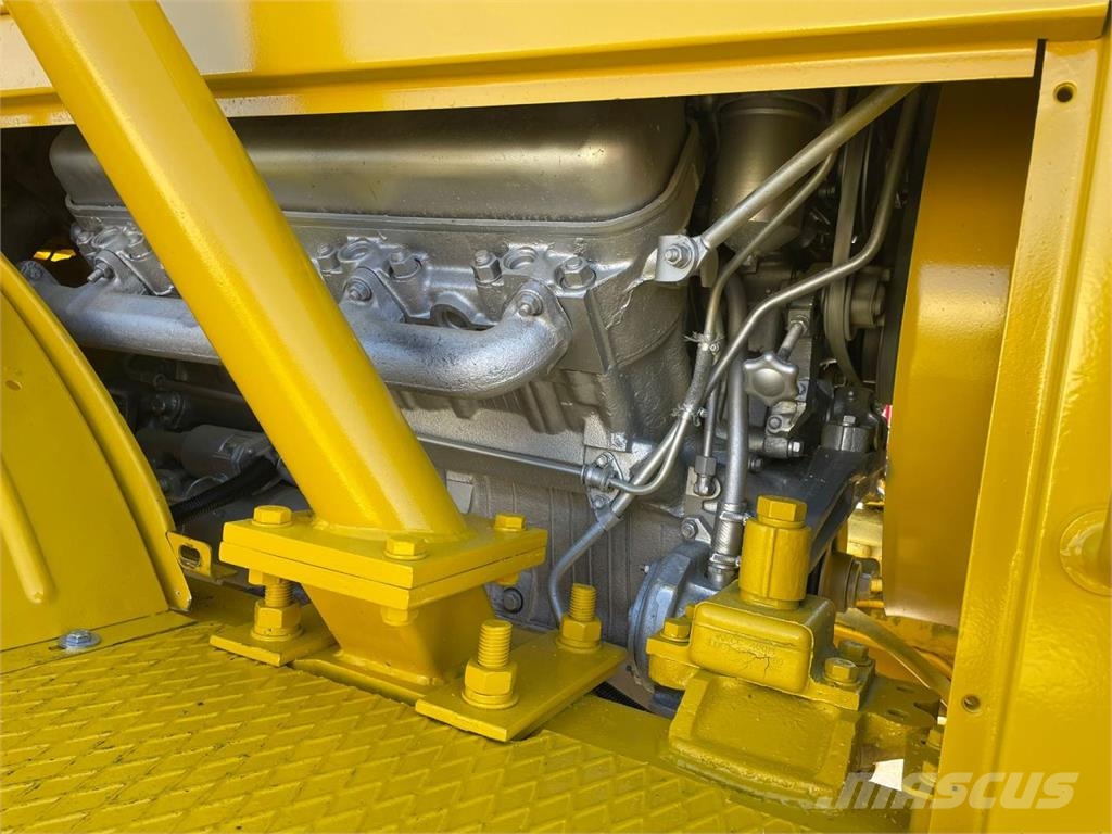 Kirovets K700A V8 Traktorit