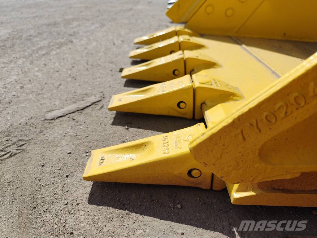 Komatsu PC 200 Ekskavaatorikopad ja lisaseadmed