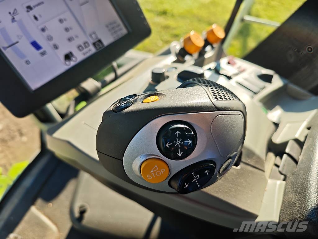 CLAAS Lexion 770 Kombinované zberacie stroje