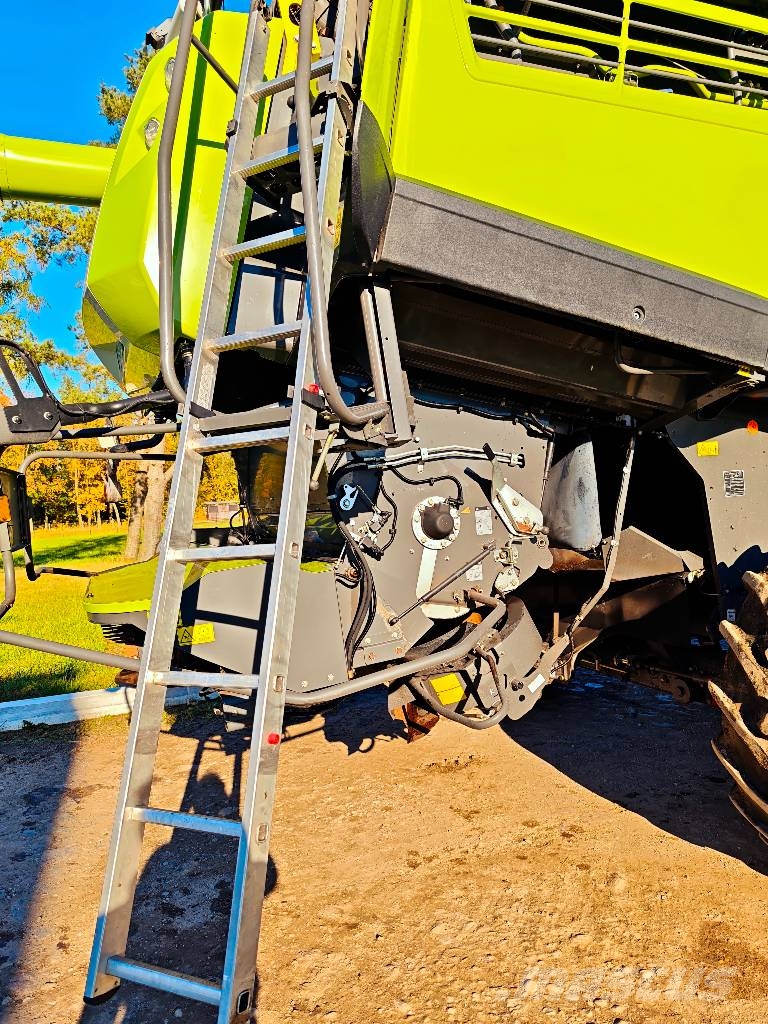 CLAAS Lexion 770 Kombinované zberacie stroje