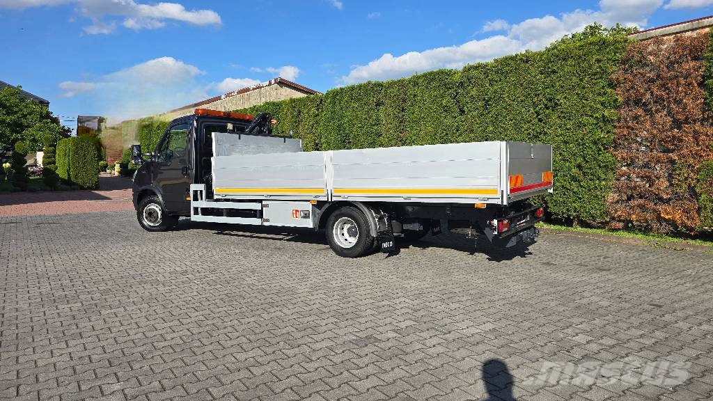 Iveco Daily 70C17 HIAB 044 D-3 Camiones grúa