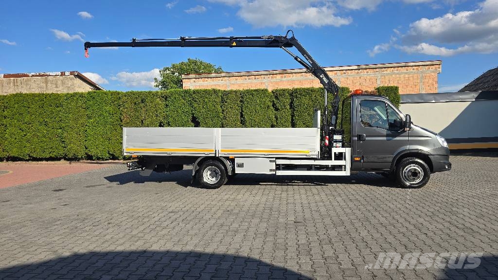 Iveco Daily 70C17 HIAB 044 D-3 Camiones grúa