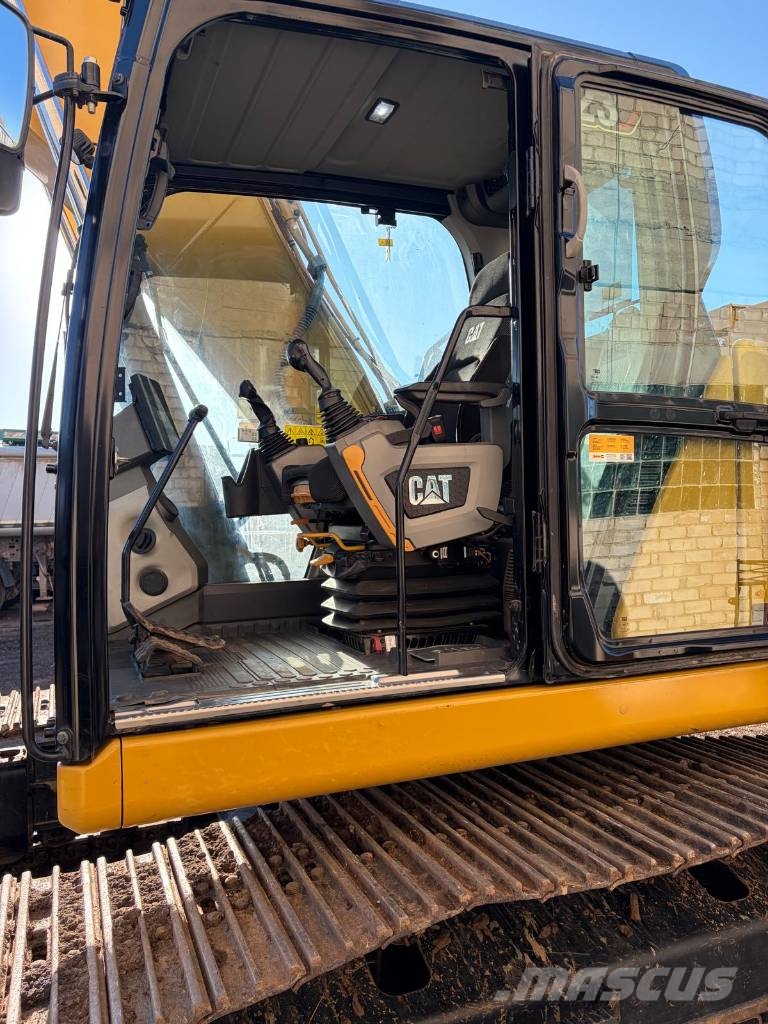 CAT 323 Bageri guseničari