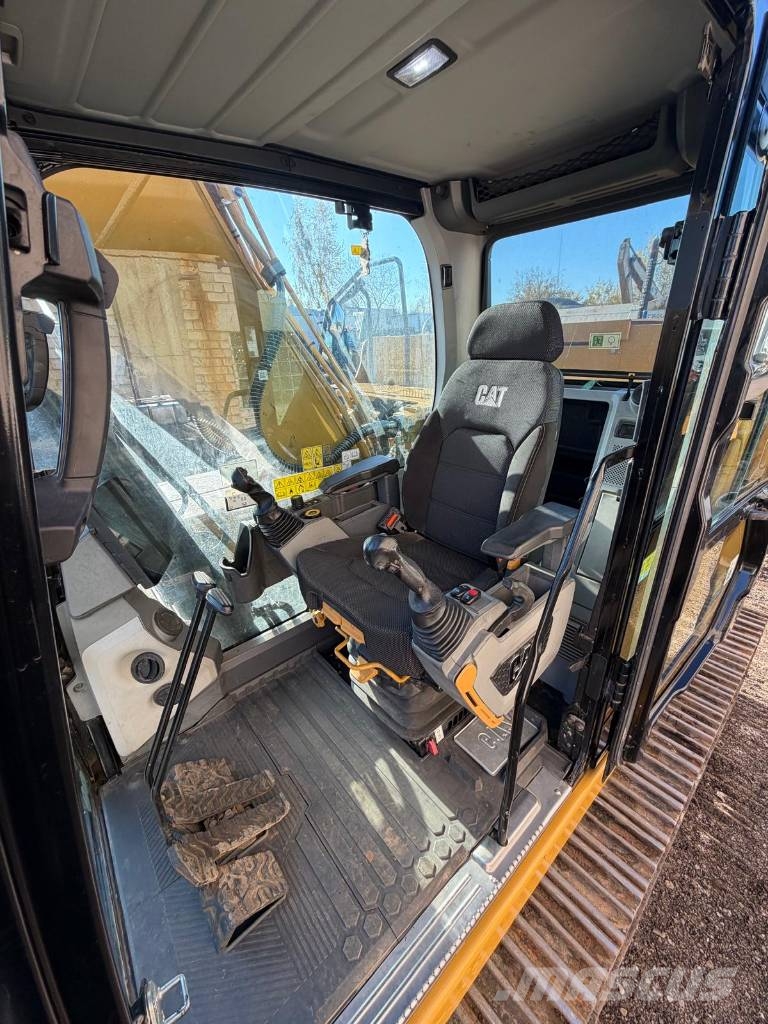 CAT 323 Bageri guseničari