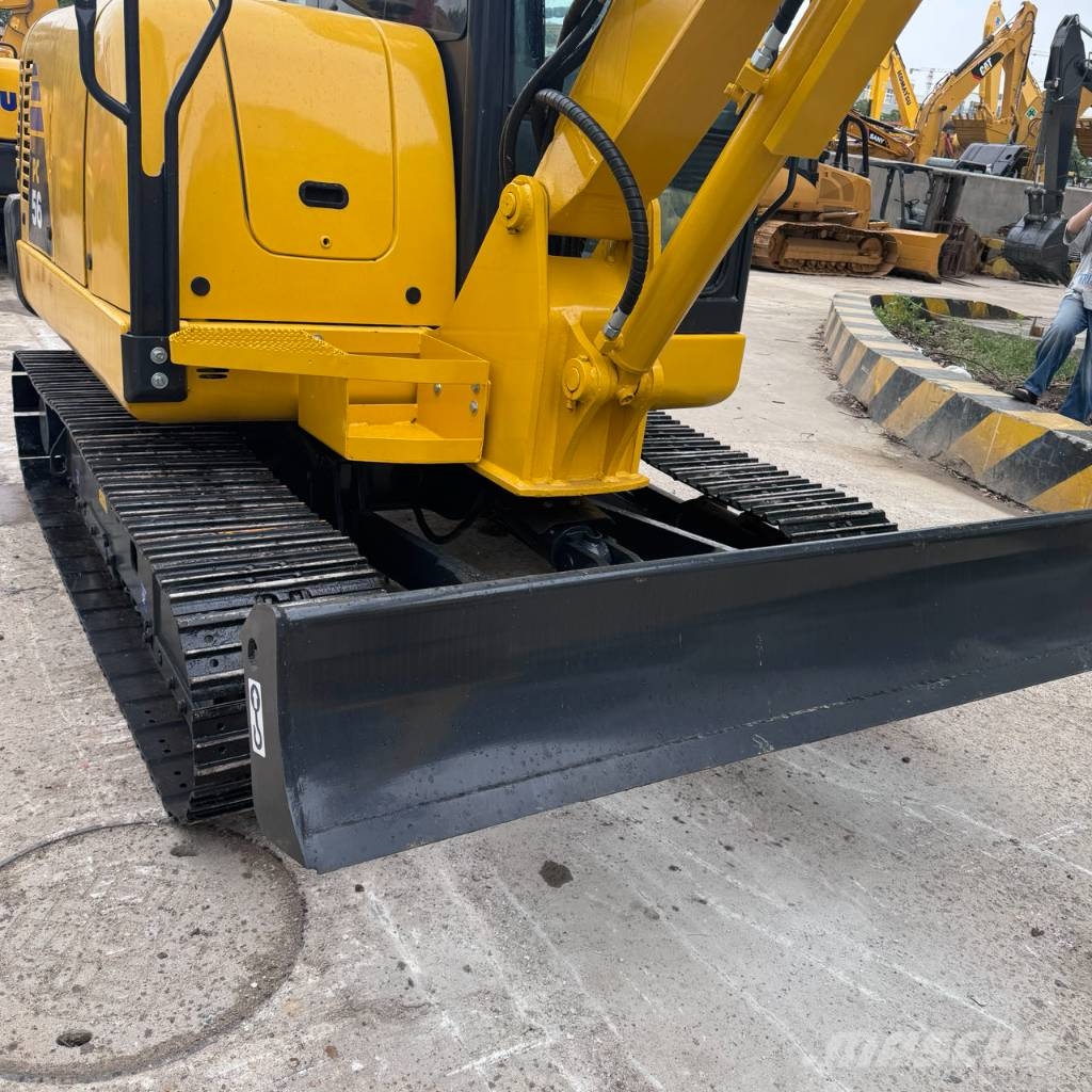 Komatsu PC 56 حفارات صغيرة أقل من 7 طن (حفارات صغيرة)