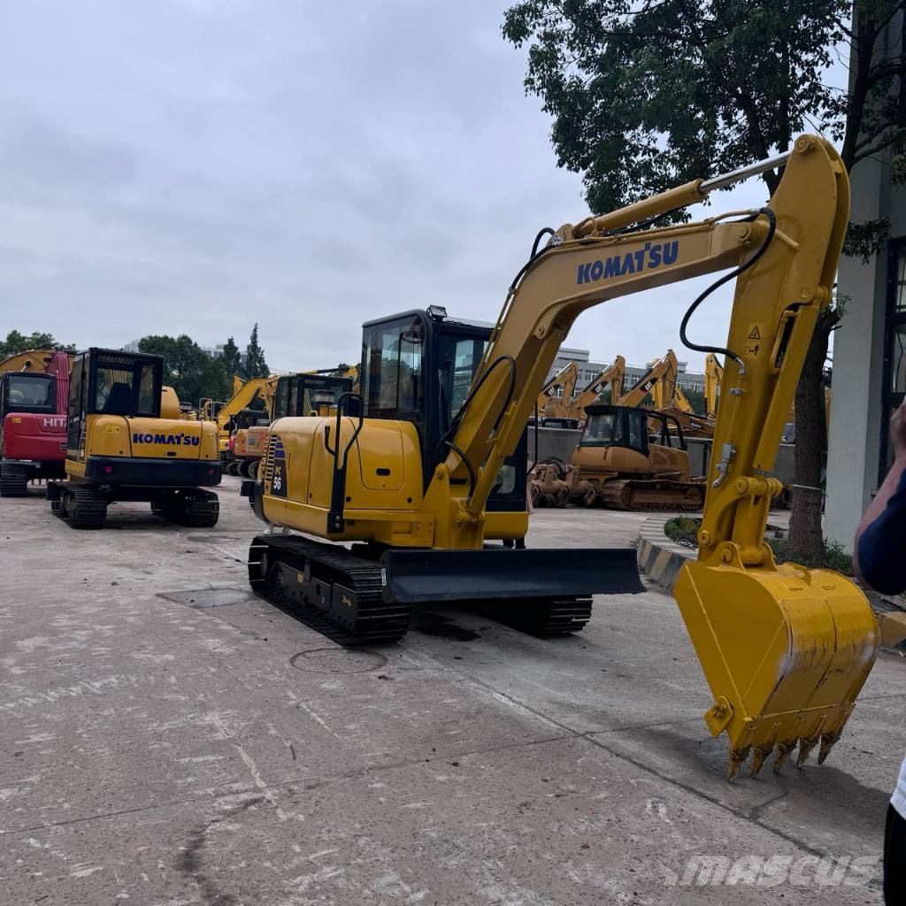 Komatsu PC 56 حفارات صغيرة أقل من 7 طن (حفارات صغيرة)