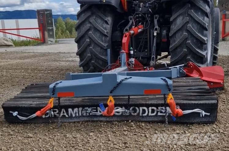 SME VÄGSLADD EXTREME 2,8 M LYFTRAM زلاقات الطرق