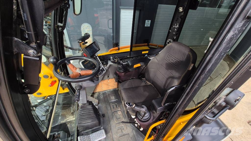 JCB HYDRADIG 110W - ROTOTILT - 2016 YEAR - 8120 HOURS Εκσκαφείς με τροχούς - λάστιχα