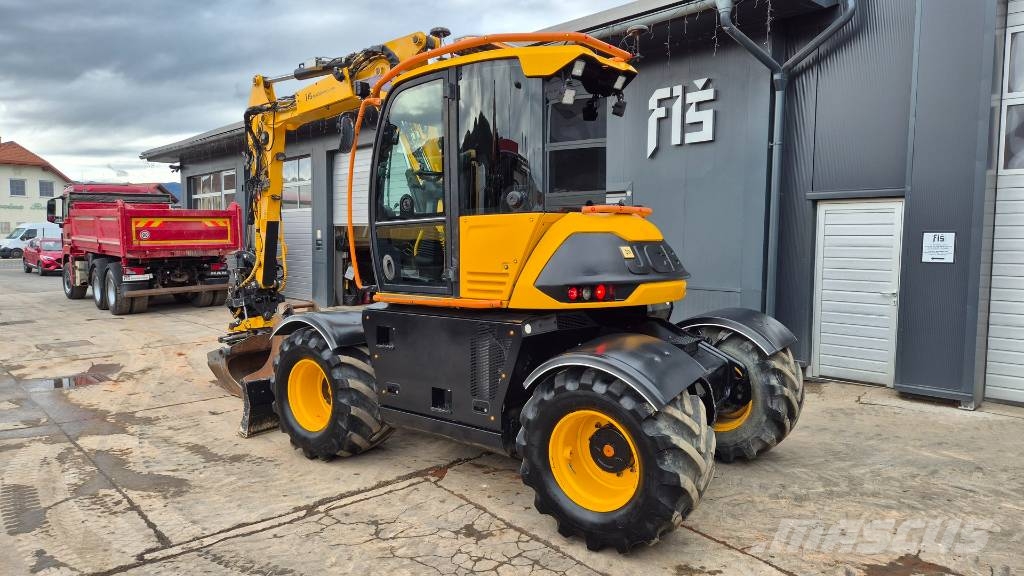 JCB HYDRADIG 110W - ROTOTILT - 2016 YEAR - 8120 HOURS Εκσκαφείς με τροχούς - λάστιχα