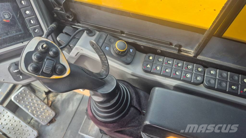 JCB HYDRADIG 110W - ROTOTILT - 2016 YEAR - 8120 HOURS Εκσκαφείς με τροχούς - λάστιχα